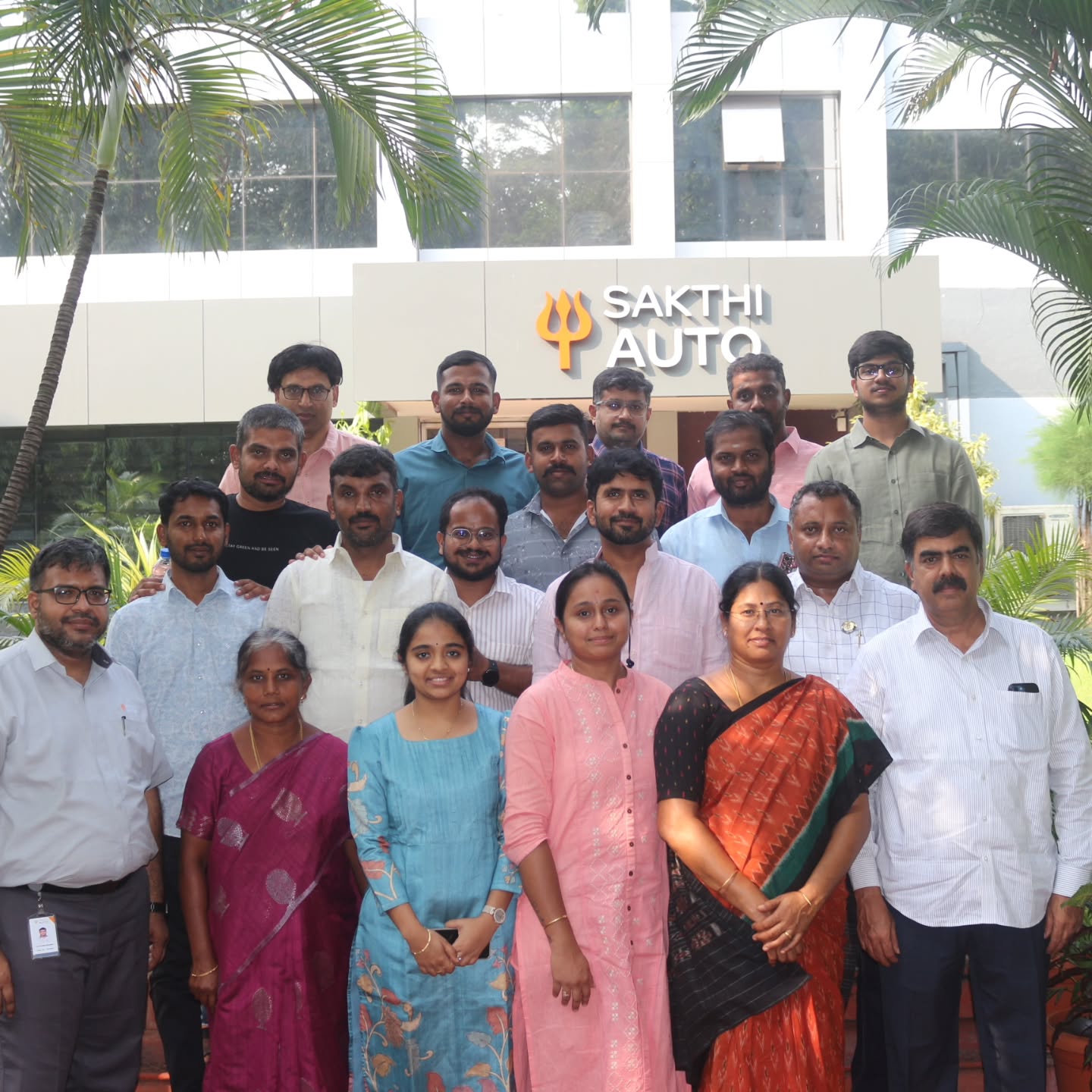 Automotive parts casting during Sakthi Auto visit