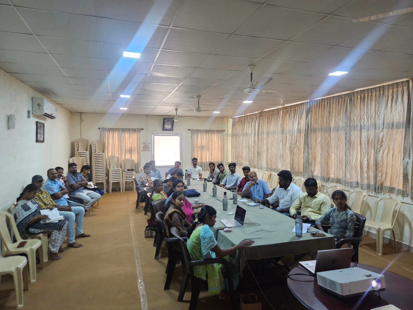 Pitch deck presentation workshop during Exclusive Startup Session